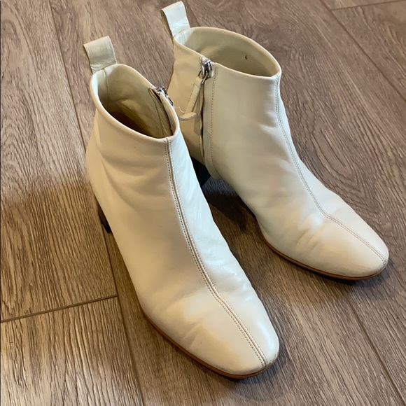 everlane day boot bone